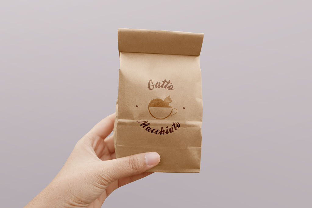 Kávézó logó egyedi ötlet alapján, a megrendelő különböző grafikai elképzeléseivel és az általunk tervezett megoldásokkal