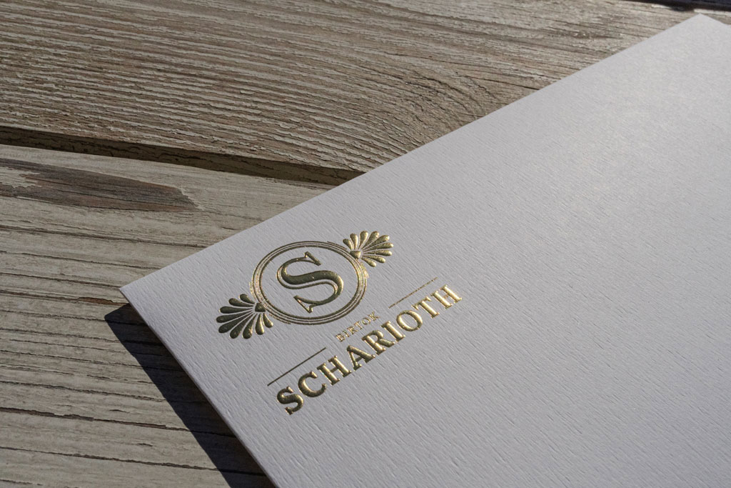 Exkluzív levelező-szett dombor-arany nyomással egyedi megrendelésre struktúrált felületű kreatív papírból, kézzel készítve